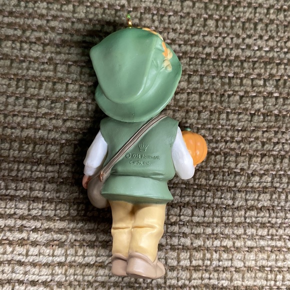 Hallmark “harvest joy” ornament - Picture 2 of 3